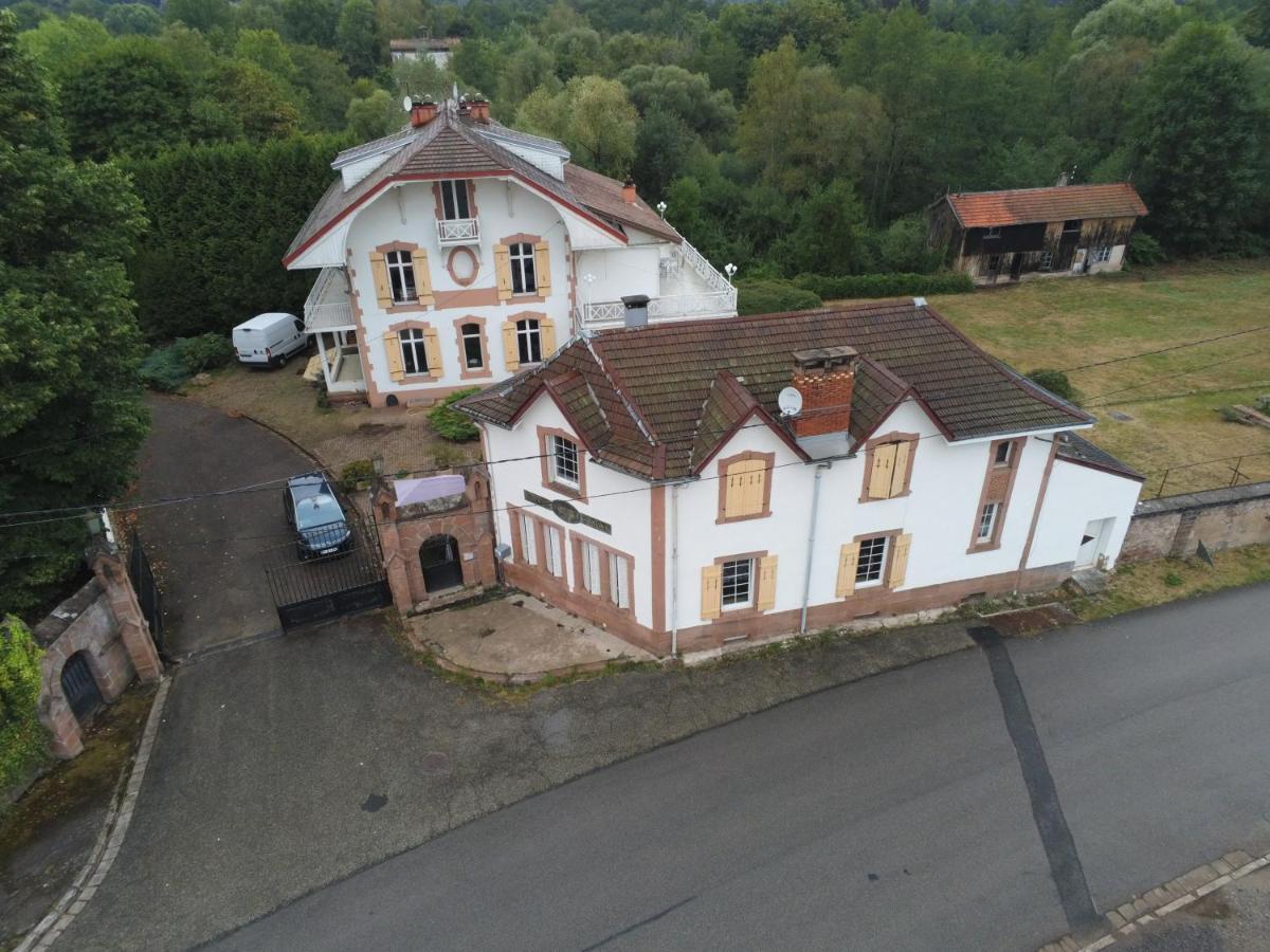 Gite "Fils Et Cotons" Piscine Interieure Chauffee A L'Annee Et Sauna Prive Celles-sur-Plaine المظهر الخارجي الصورة